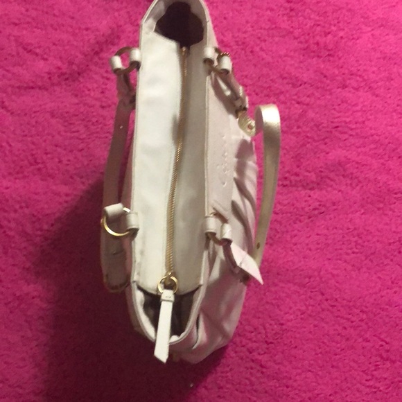 White Coach Bag - Picture 5 of 11